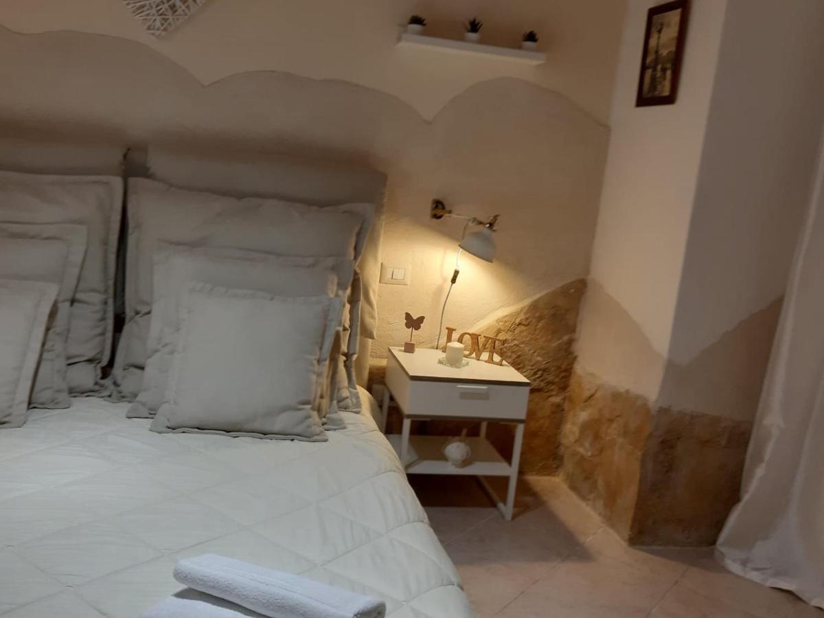 Nicole House Bed & Breakfast Bari Dış mekan fotoğraf